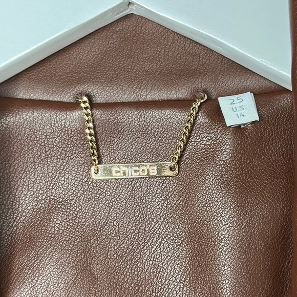 Chico's Faux Leather Cropped Moto Jacket in Chocolate Brown Size 14 (2.5) - Picture 9 of 15